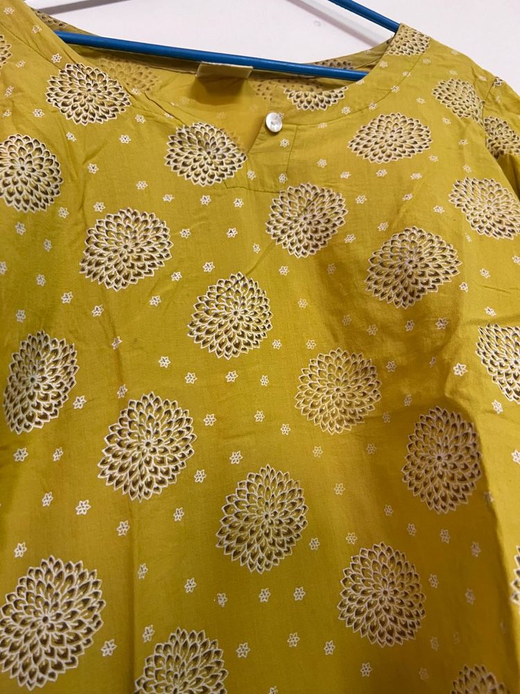 Floral Print Short Kurti
