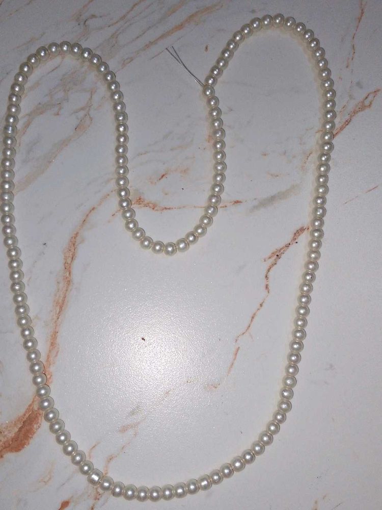 Elegant Pearl Necklace