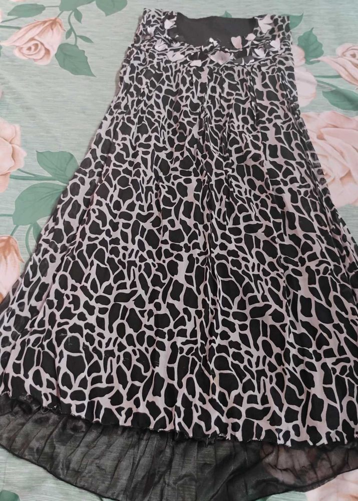 Chic Black &amp; White Dress🖤🤍