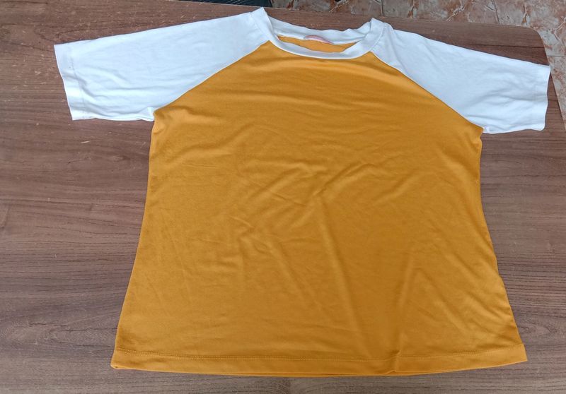 Dressberry Women Mustard Yellow Solid Tshirt