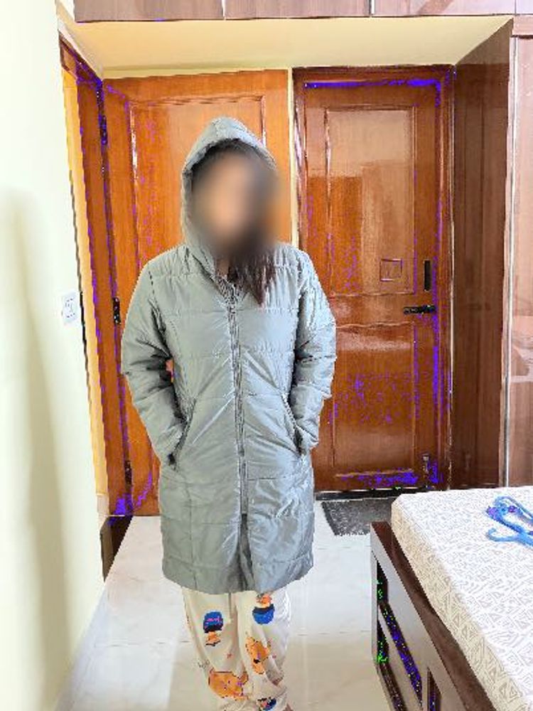 Hooded Puffer Coat - Stylish &amp; Warm