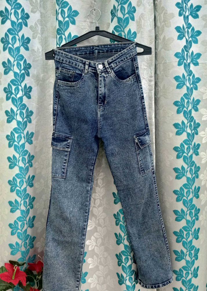 Cargo Jeans