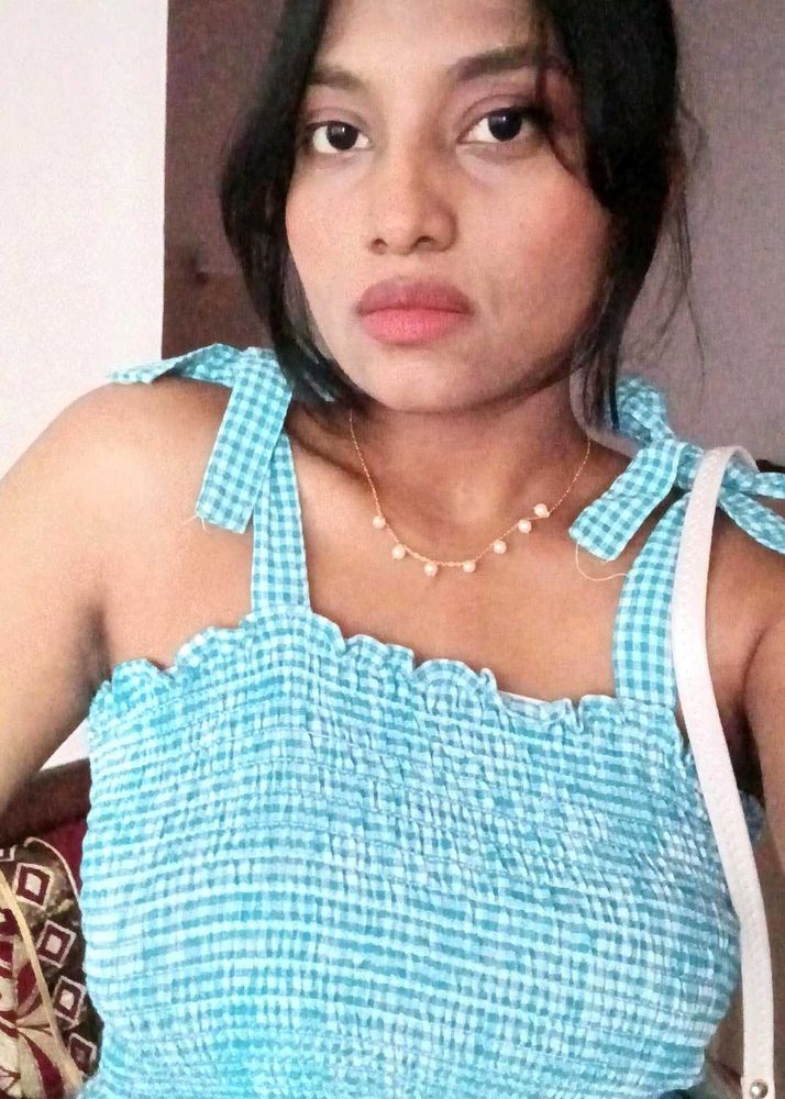 Korean Style Gingham Peplum Top