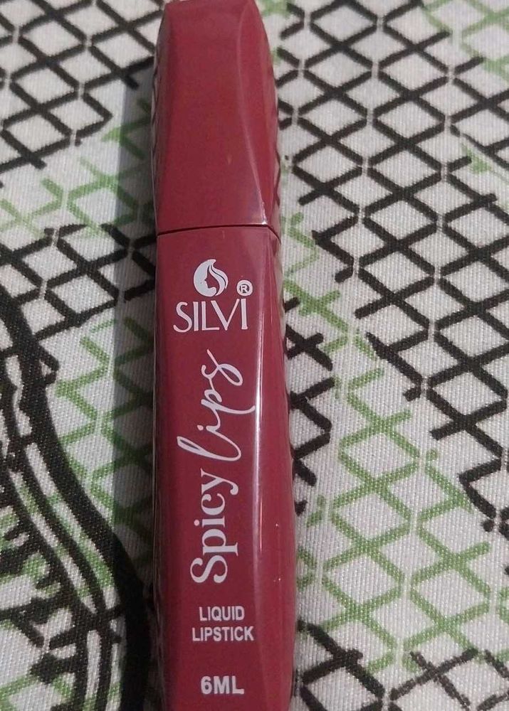 Silvi Spicy Lips Liquid Lipstick