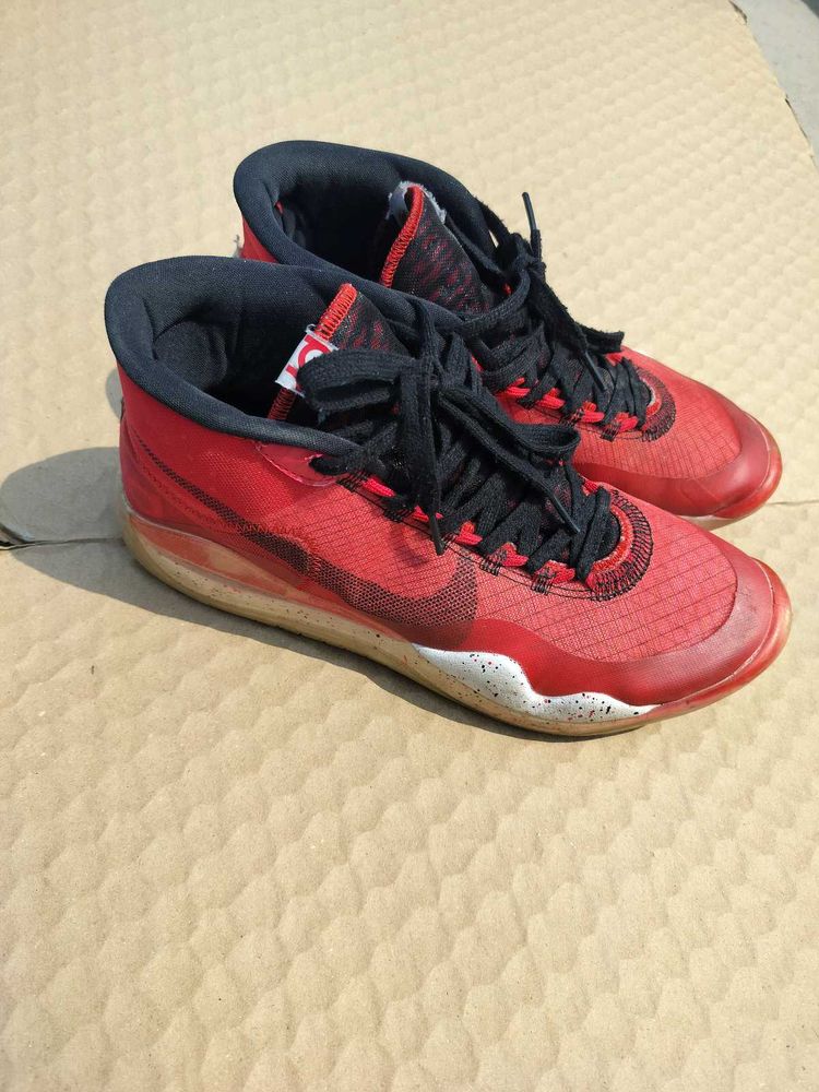 🎠OG NIKE KD 12 SNEAKERS