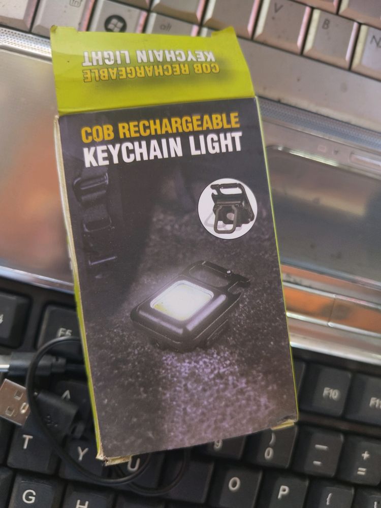 LIGHT KEY CHAIN