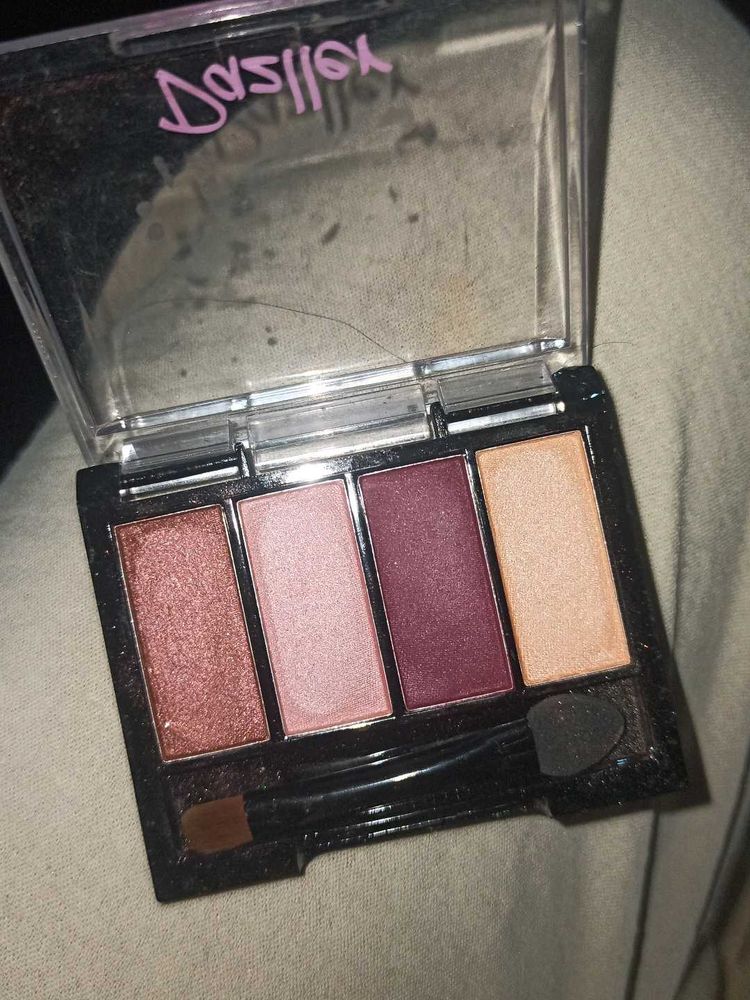 Dazller Eyeshadow Palette