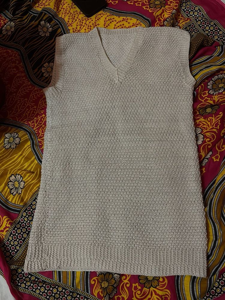 Sleeveless Knit Sweater Vest