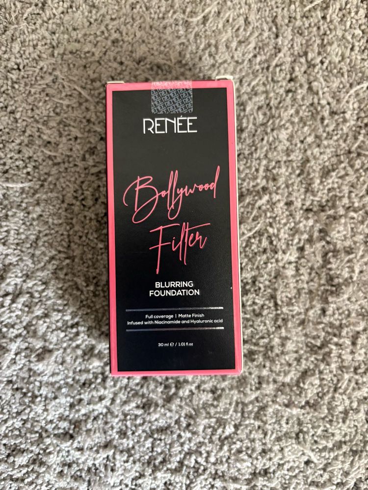 Renee Bollywood Filter Foundation