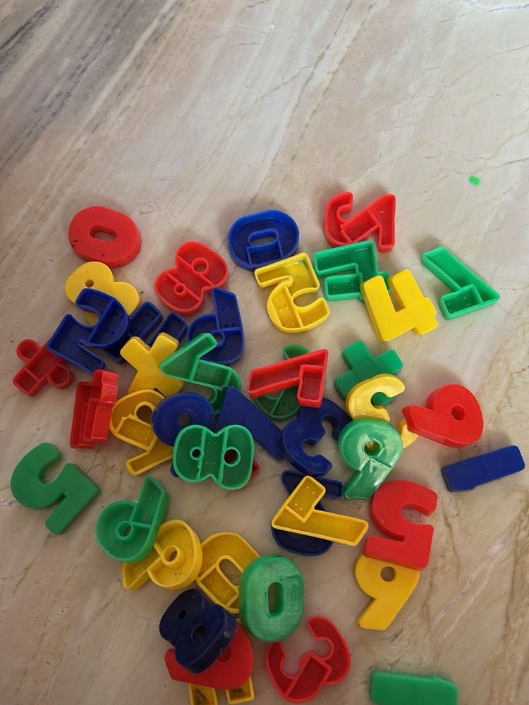 Colorful Number pieces for arithmetic fun