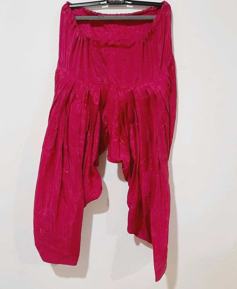 Magenta Salwaar