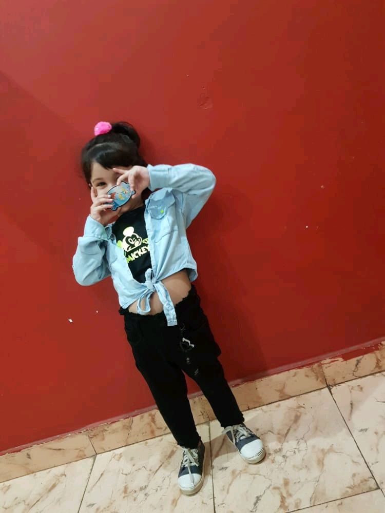 chota hogya baby ko ye top islye
