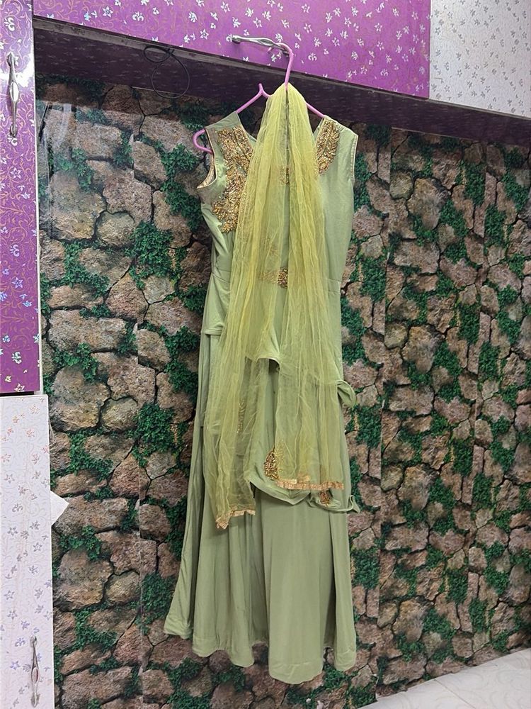 Elegant Green Kurta Set