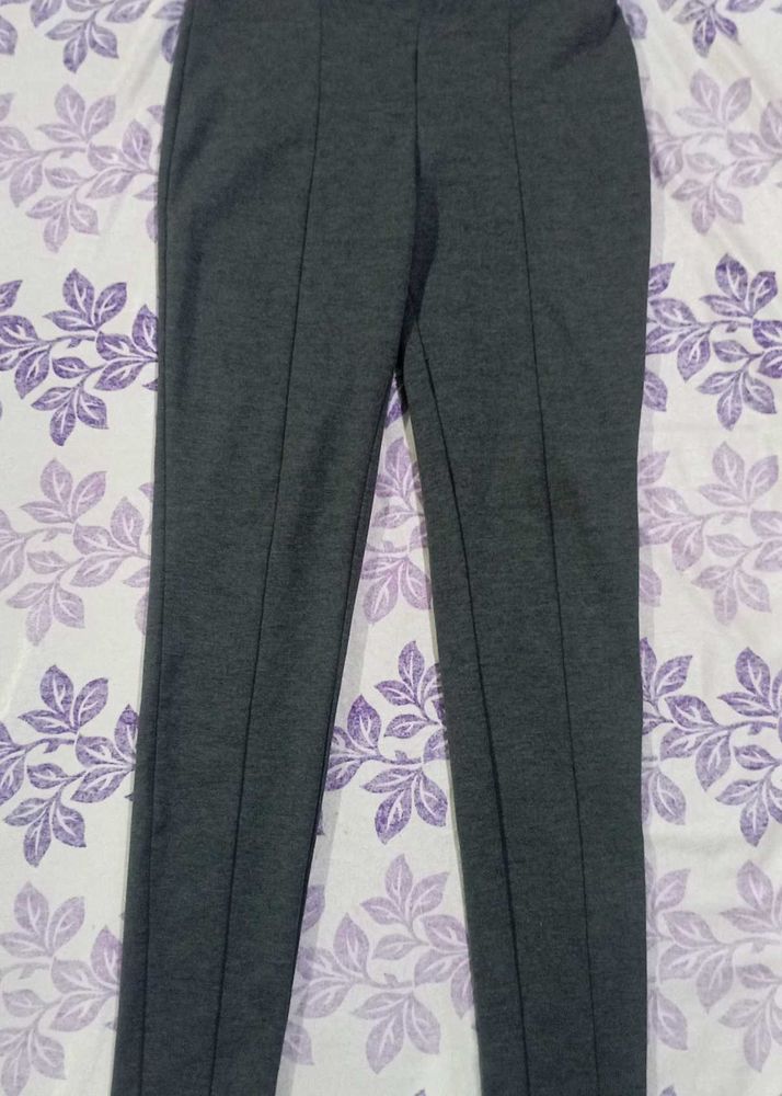 Park Avenue Woman Slim Fit Jeggings