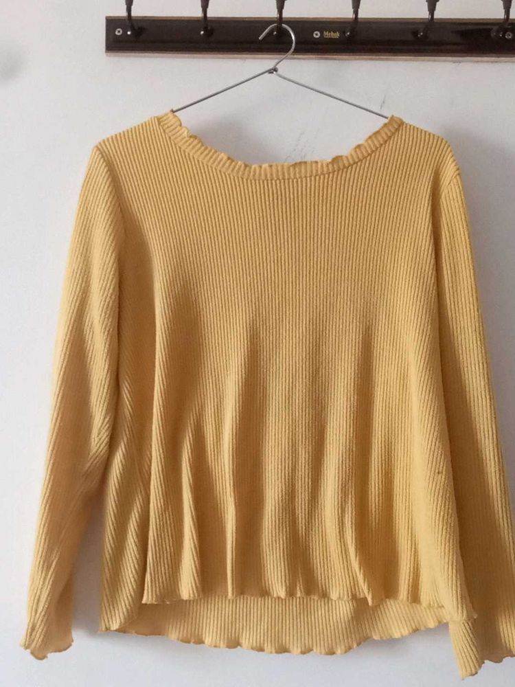 Mustard Long Sleeve Top super comfy for winters