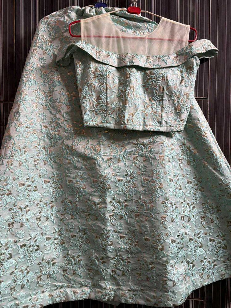 Festive Gown✨💙