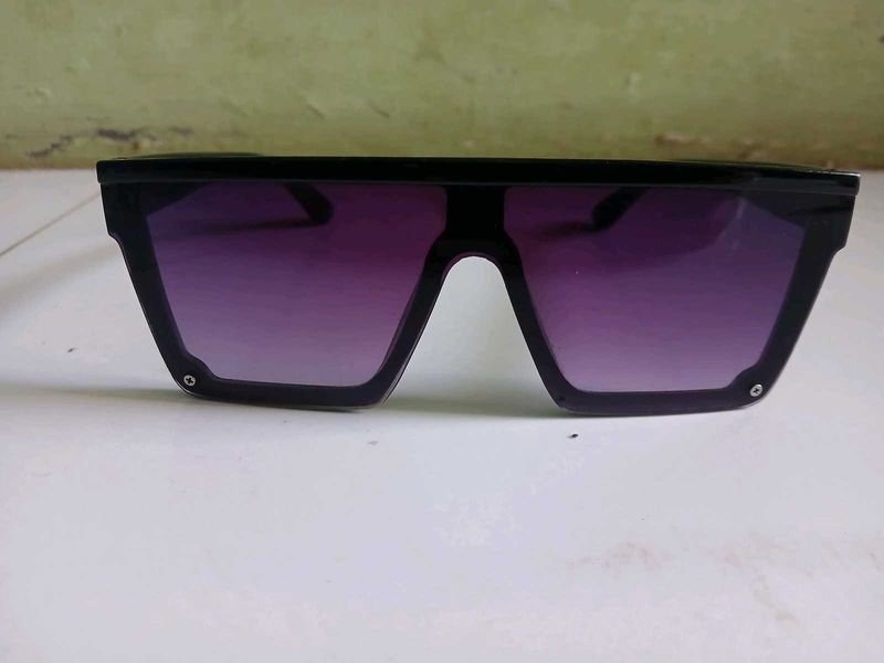 Mere Pass Do Chashma Isliye Sem