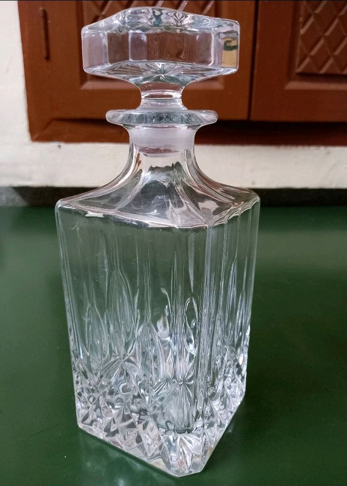 Premium Wine Jar