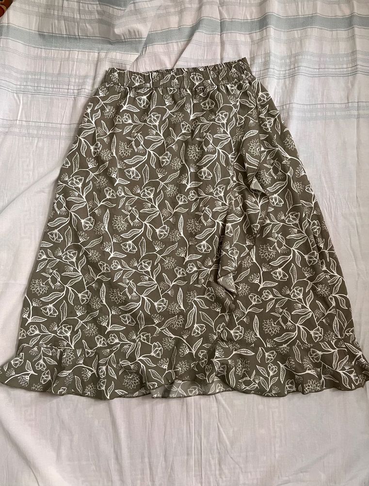 Floral Print Midi Skirt