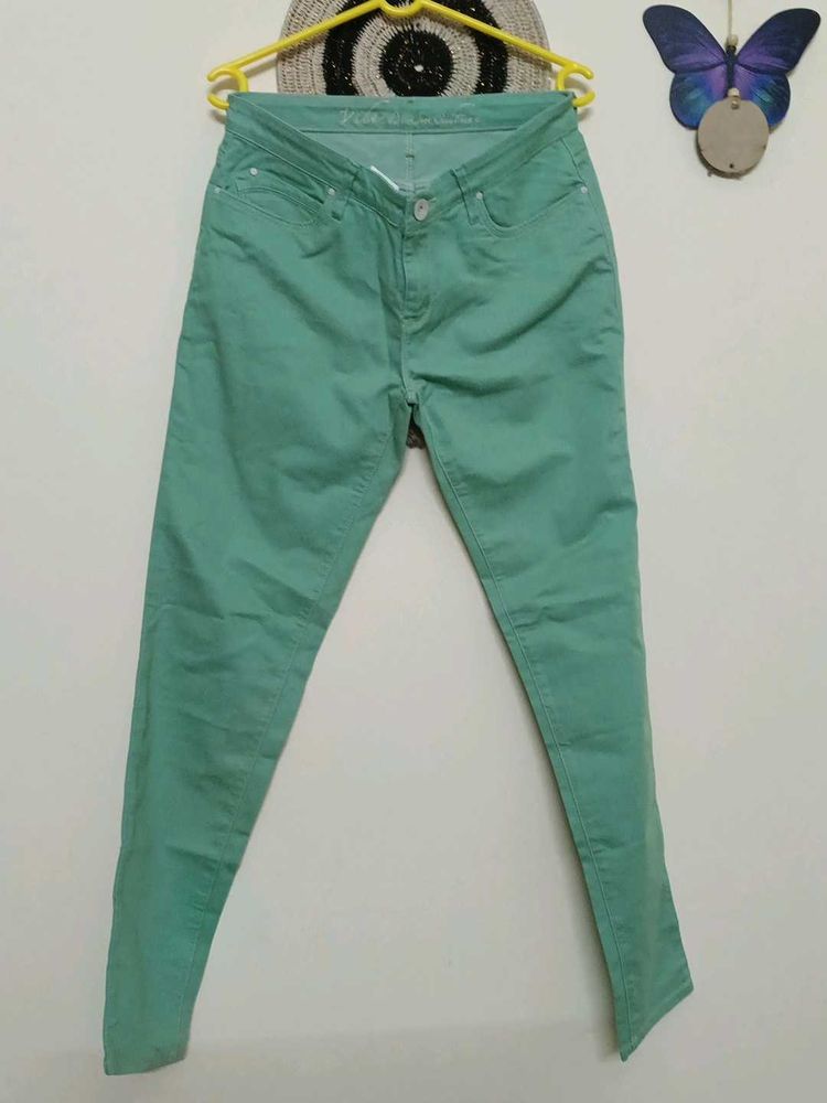 WOMEN&#39;S JEANS