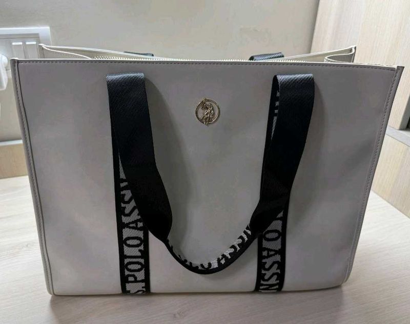US Polo Assn. Off White Tote Bag