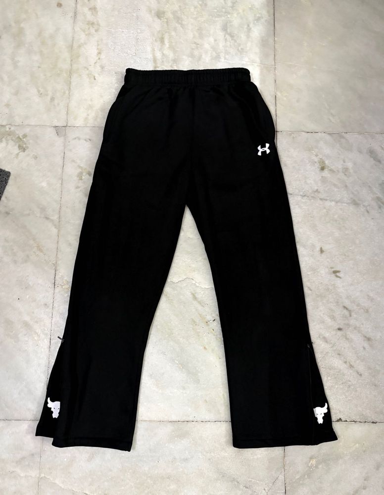 Under Armour Black Bootcut Sweatpants L(32)