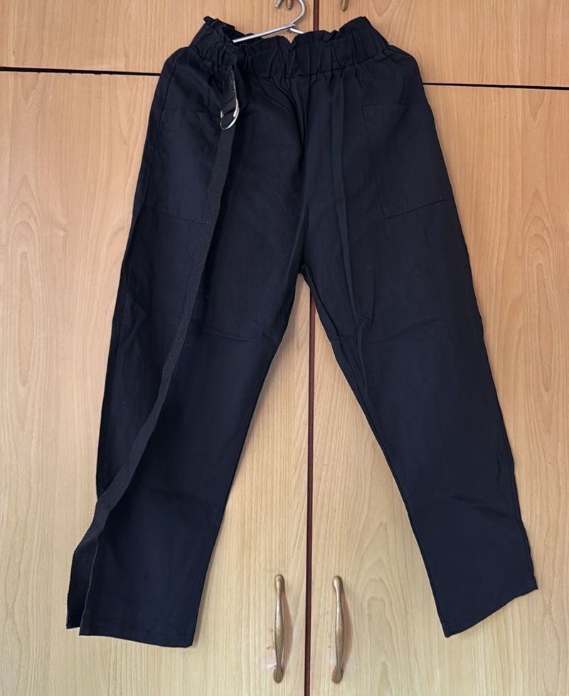Black Cargo Pants