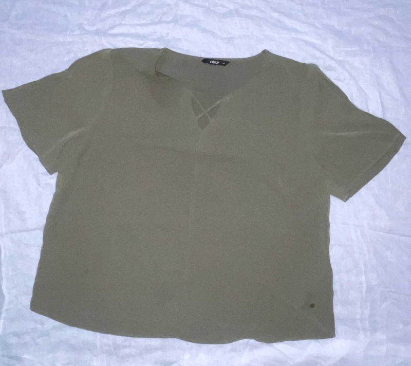 Stylish Comfy Top