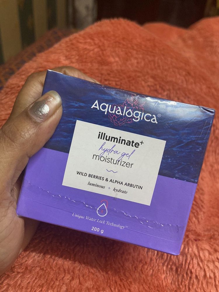 Aqualogica Illuminate+ Hydra Gel