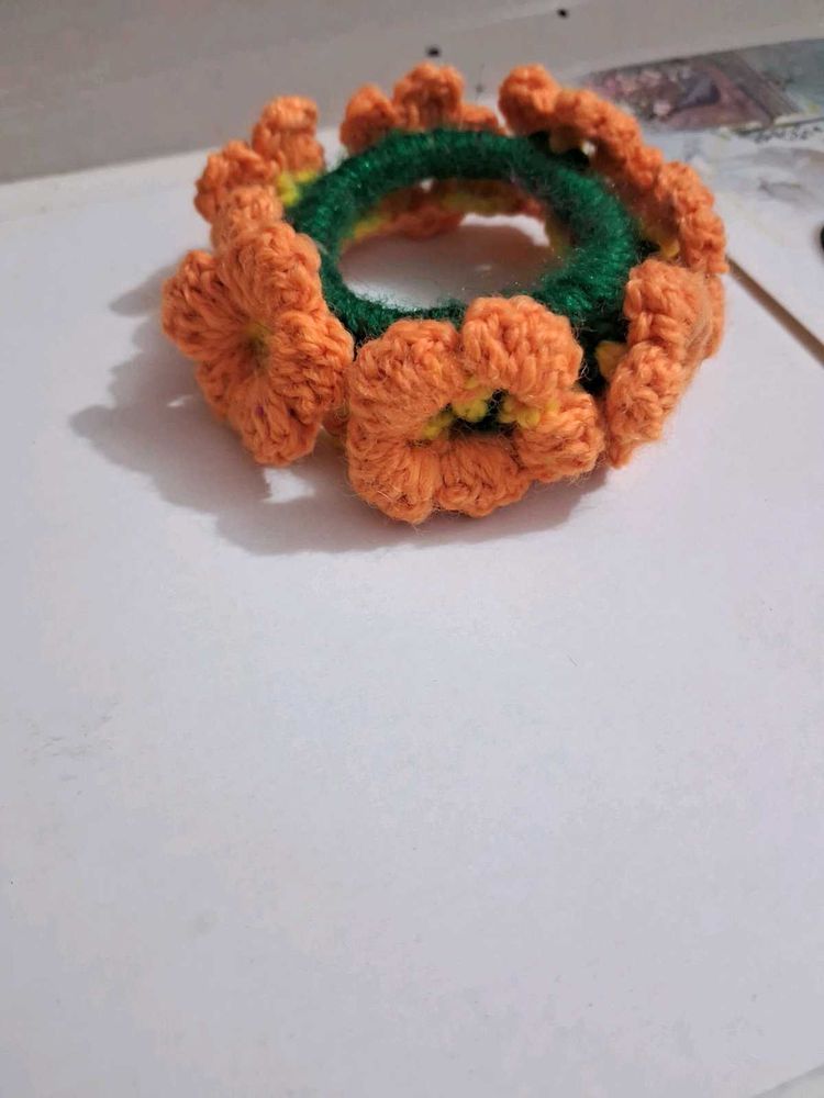 Floral Crochet Hair Tie🧶🧡