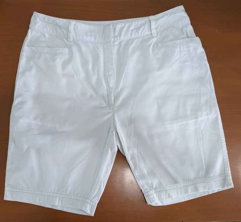 White Short Cotton M Size