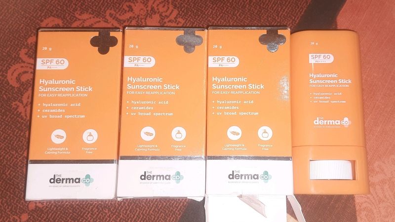 The Derma Co. Sunscreen Stick