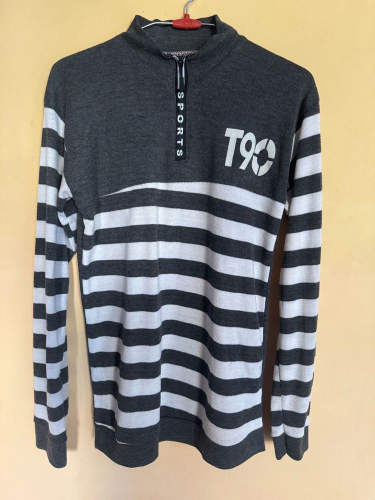 🔥 Limited Stock T90 Striped Sports Top