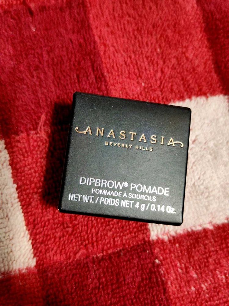 Anastasia Beverly Hills Dipbrow Pomade