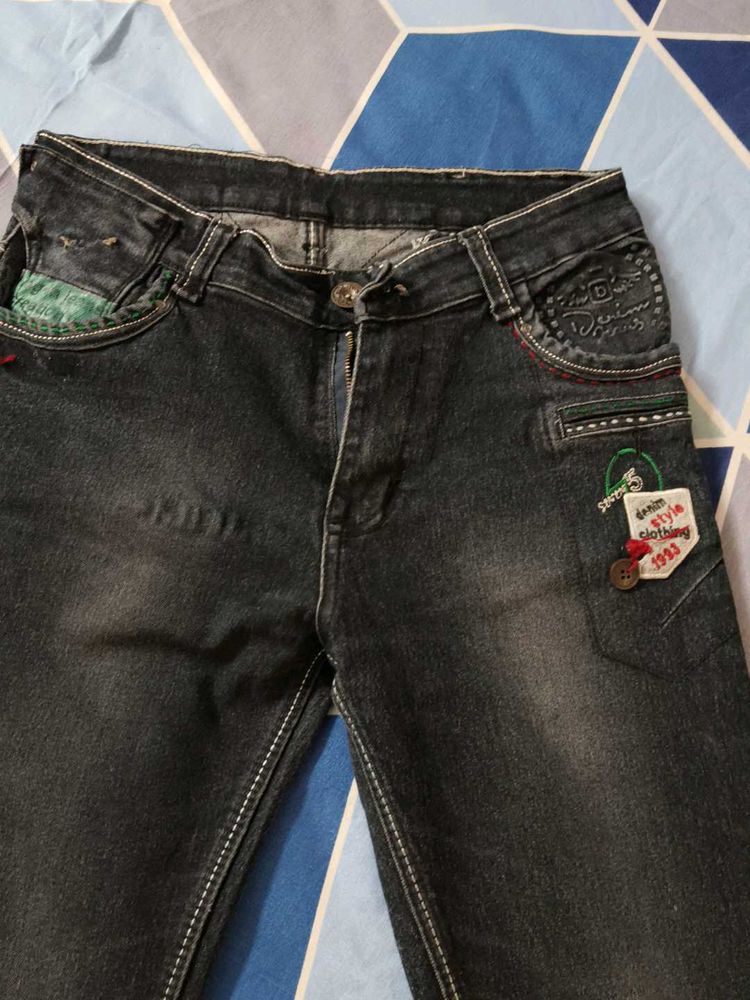 30 Size Black Jeans Good Conditions