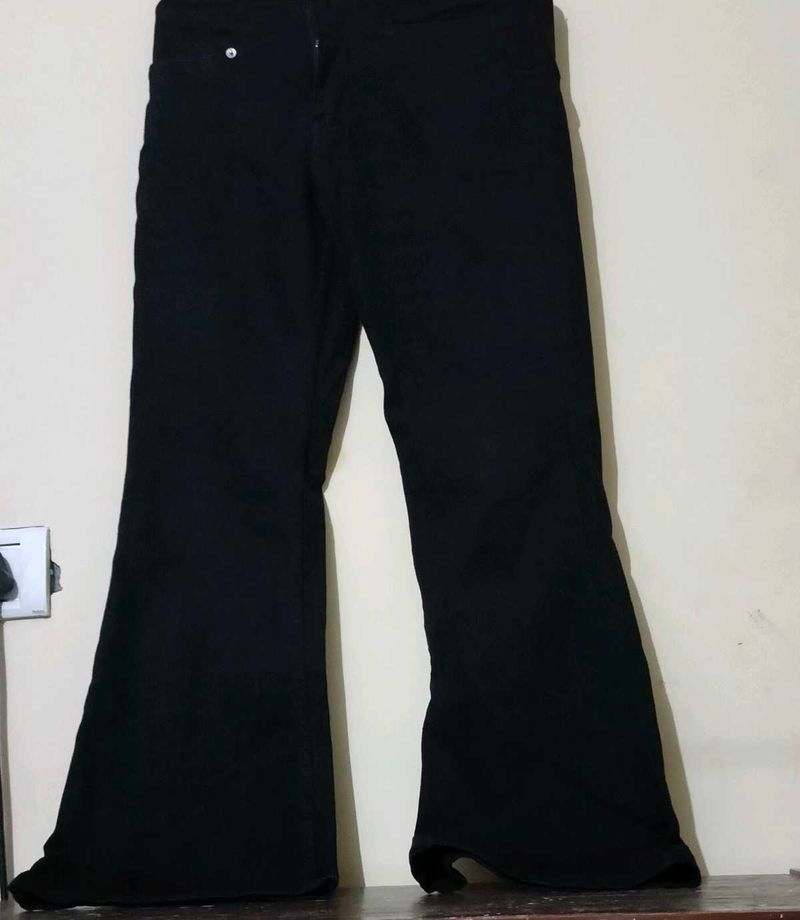 Black Flared Jeans