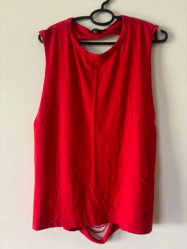 Red Sleeveless Top
