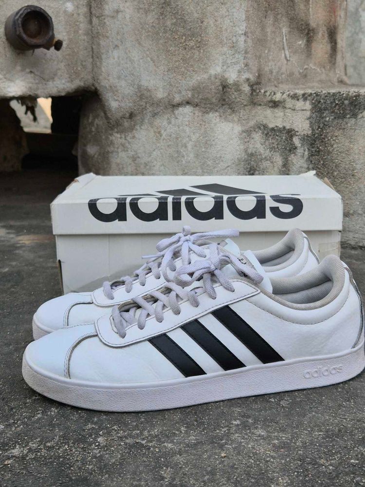 Adidas VL Court 2.0 White Sneakers – Like New