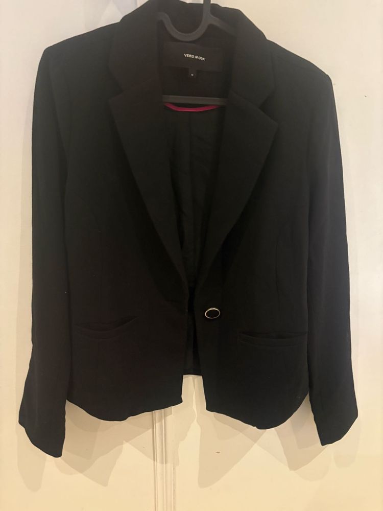 Black Vero Moda Blazer