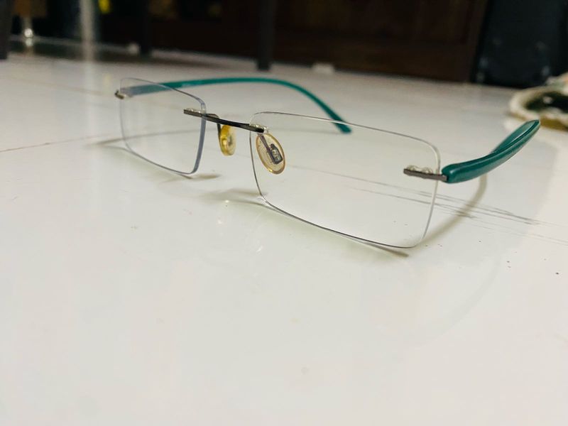 Lenscart Frame Specs In Excellent Condition