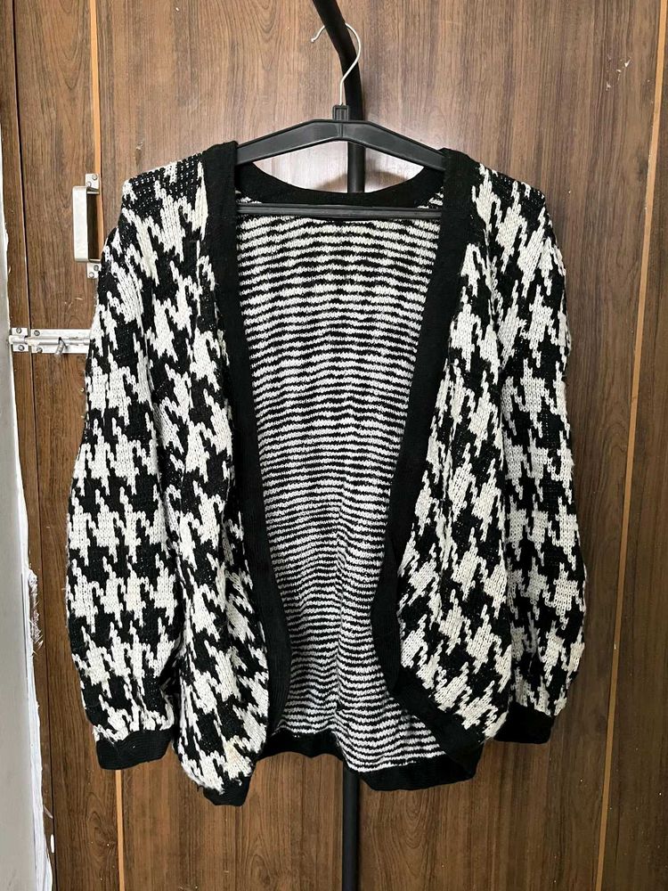 Houndstooth Knit Cardigan