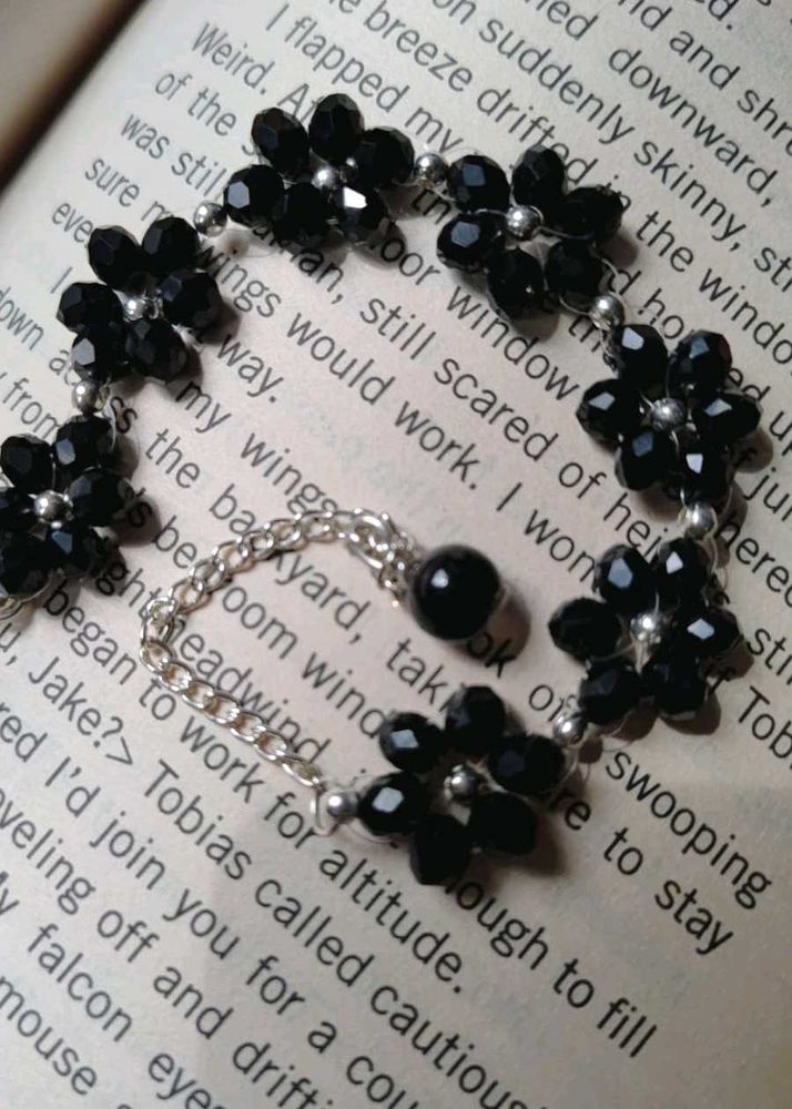 Black Foral Beaded Bracelets