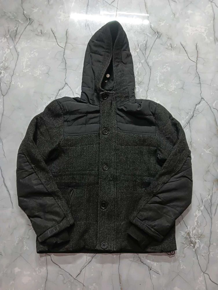 Tommy Hilfiger Men's Stylish Gray Hooded Jacket