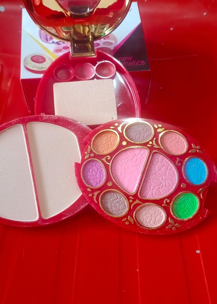 NyN Waterproof Makeup Kit