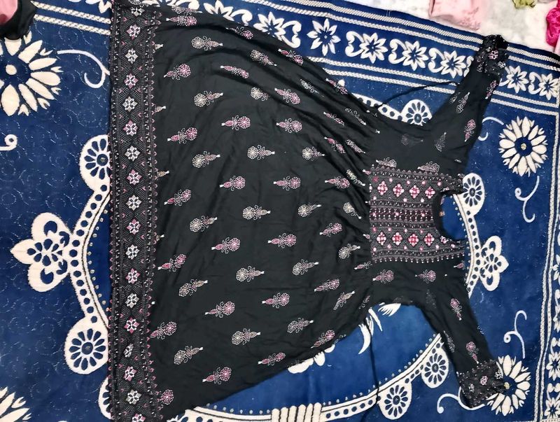 Elegant Black Kurta Set