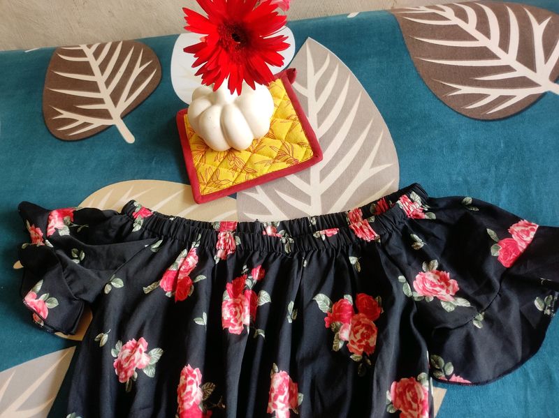 Black Flower Print JumpSuit!
