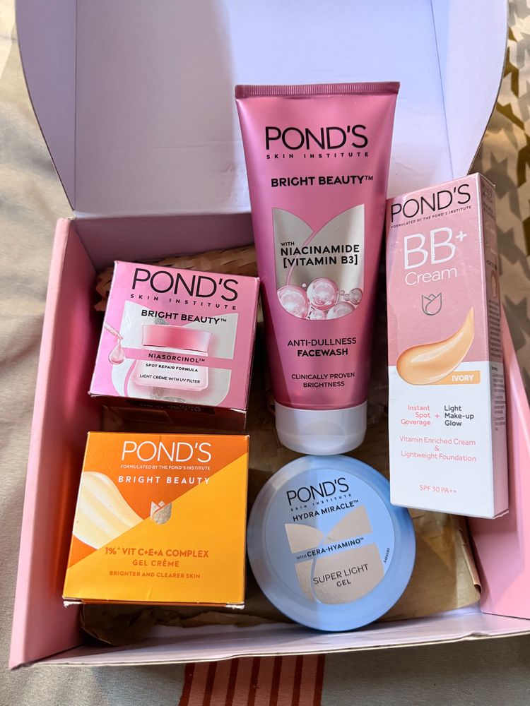 Ponds Skincare Kit