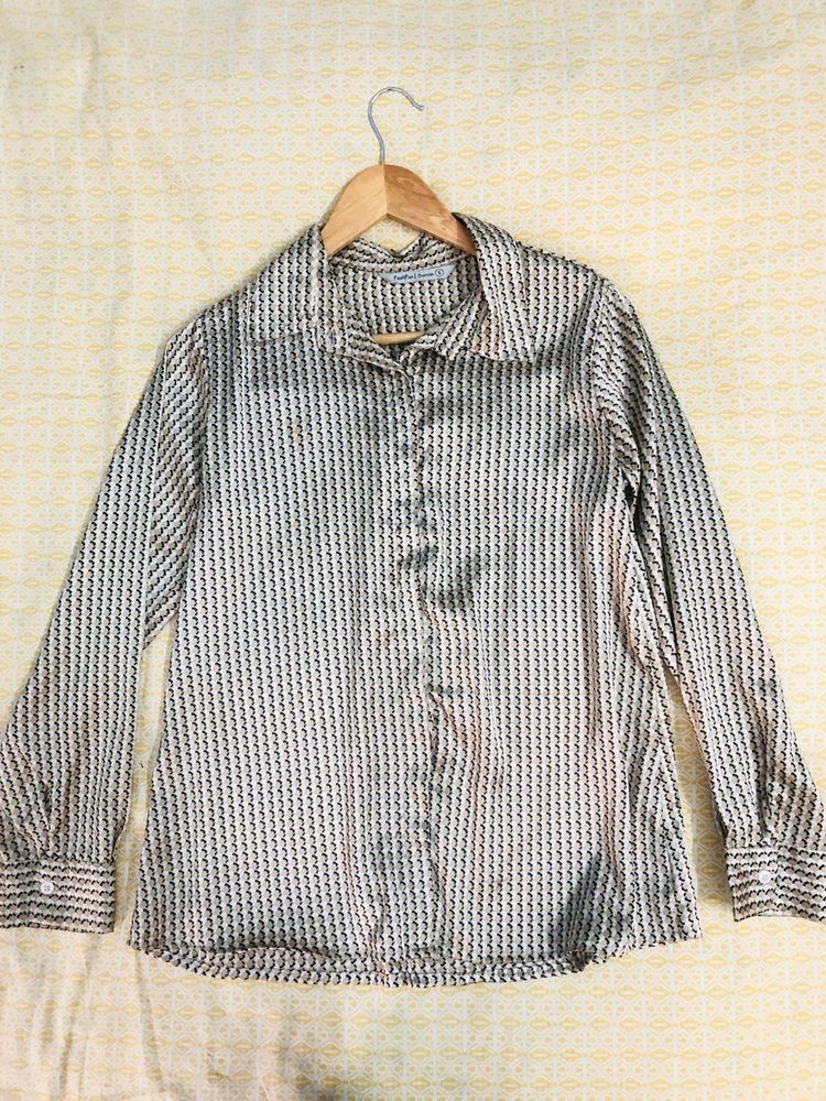 Patterned satin Shirt