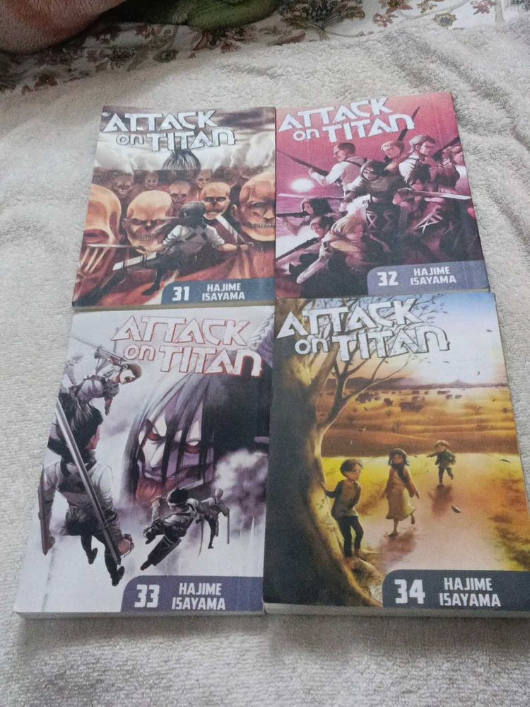 Attack on Titan Manga Set 31- 34