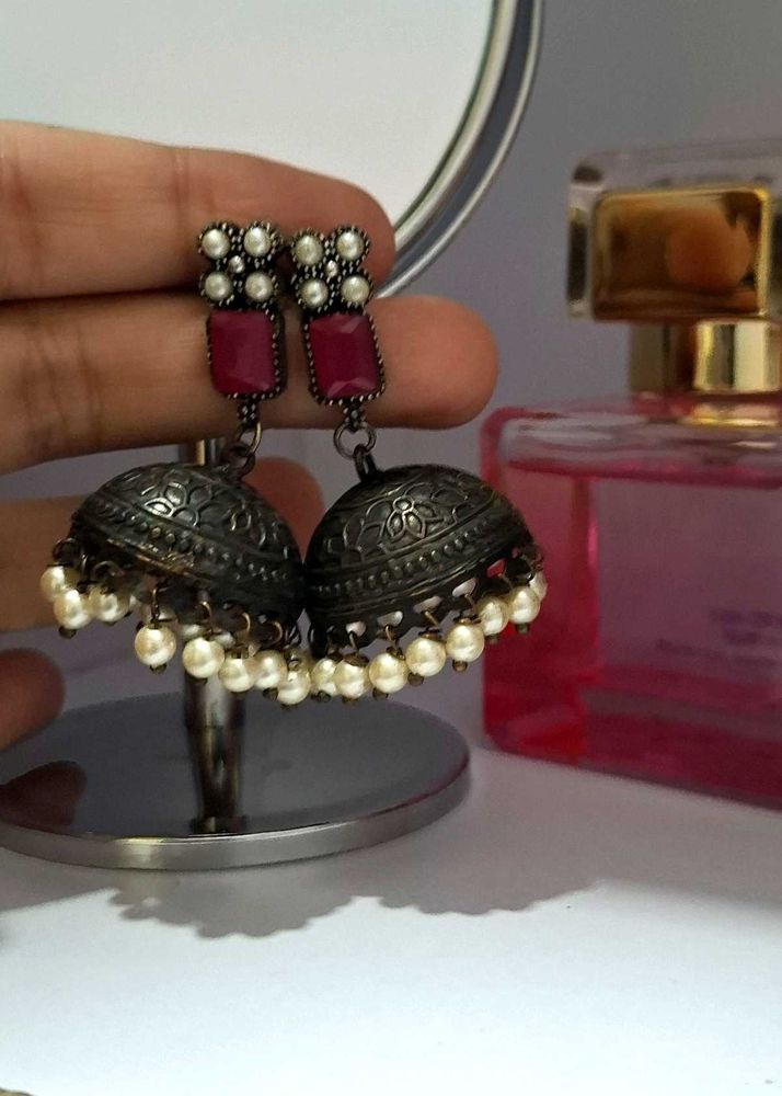 Jhumkas